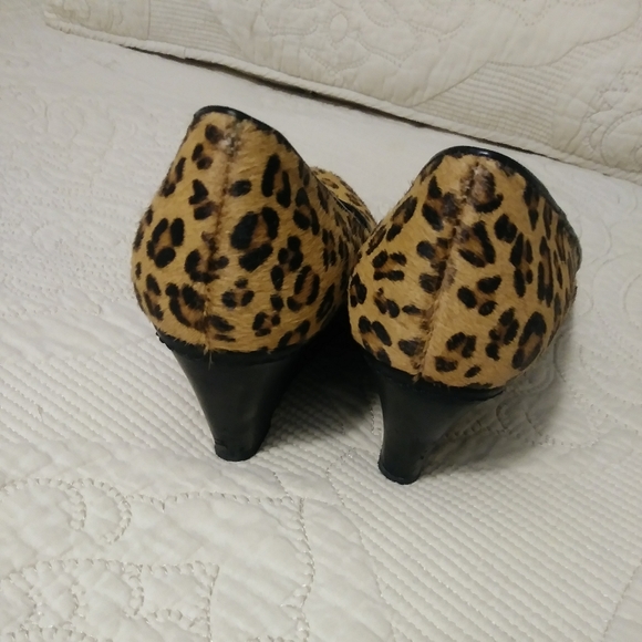 Franco Sarto leopard wedges - Picture 4 of 7